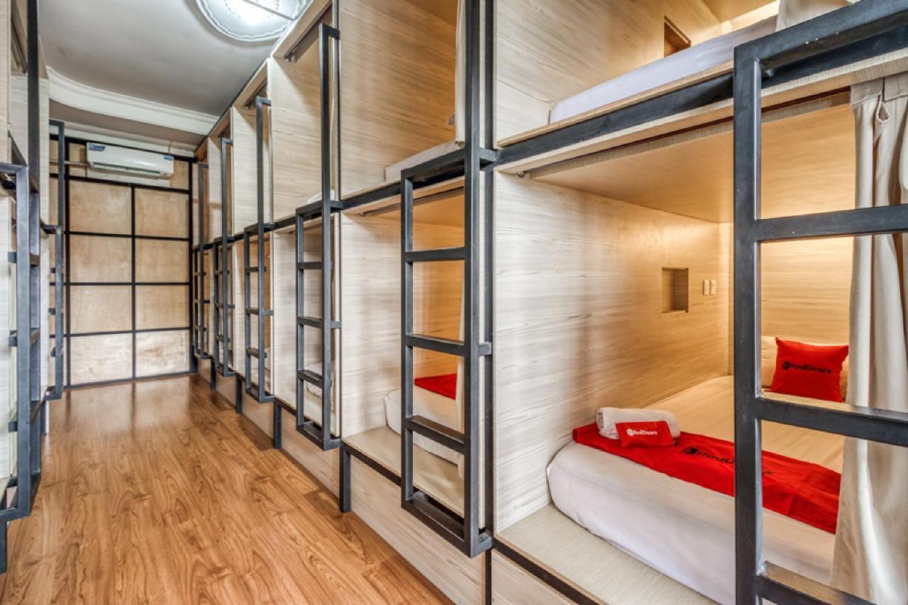יוגיאקרטה Reddoorz Hostel Near Stadion Mandala Krida Yogya מראה חיצוני תמונה